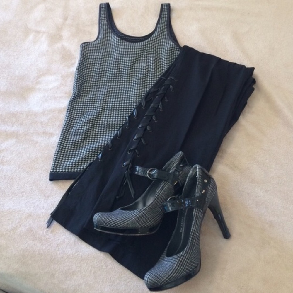 $100 Black Cache Waist